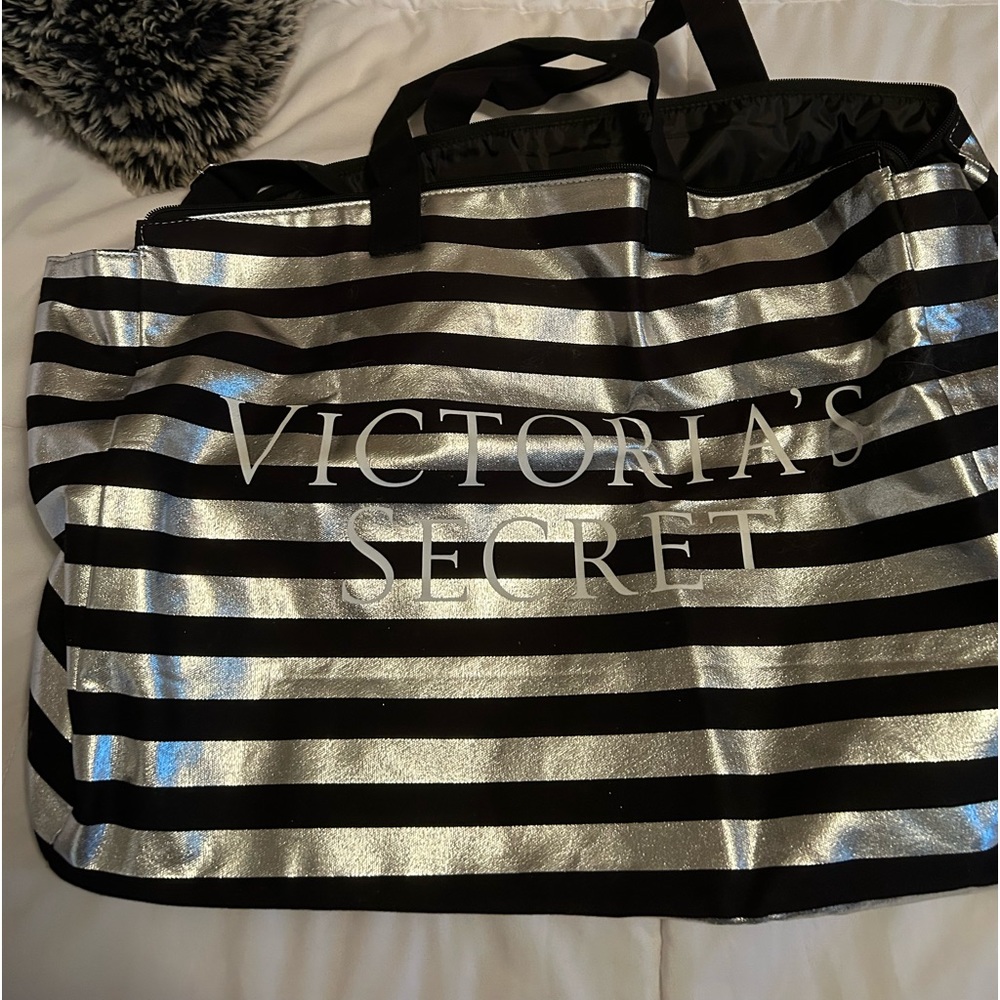 Weekender bag